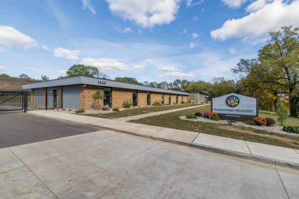 ERM_Enlightened Recovery Facility-1_Zach_compressed